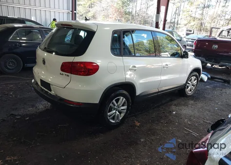 2013 Volkswagen Tiguan S из США, поврежденный, VIN WVGAV3AX3DW566784